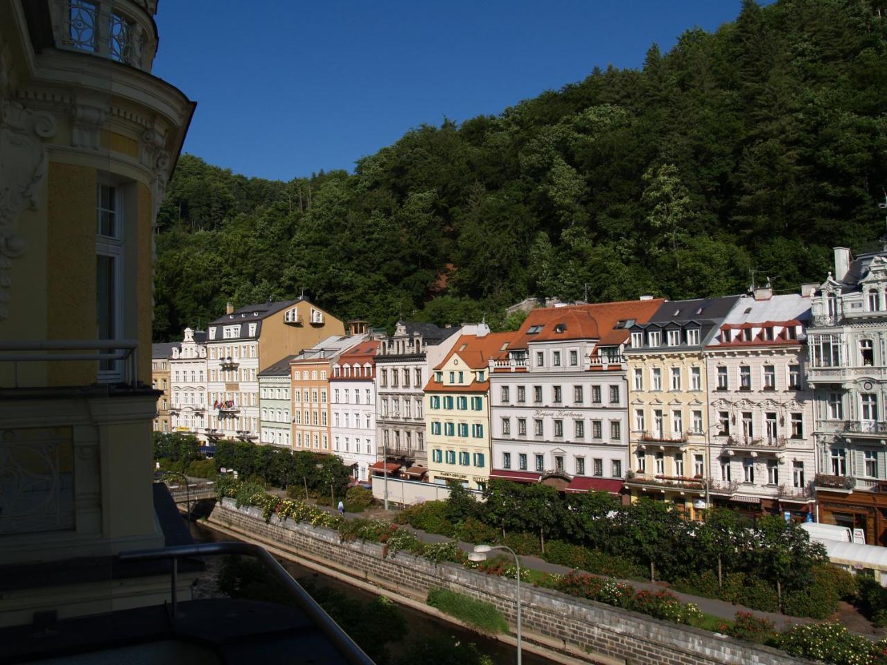 Riverside Apartments Thalia Карлові Вари Екстер'єр фото